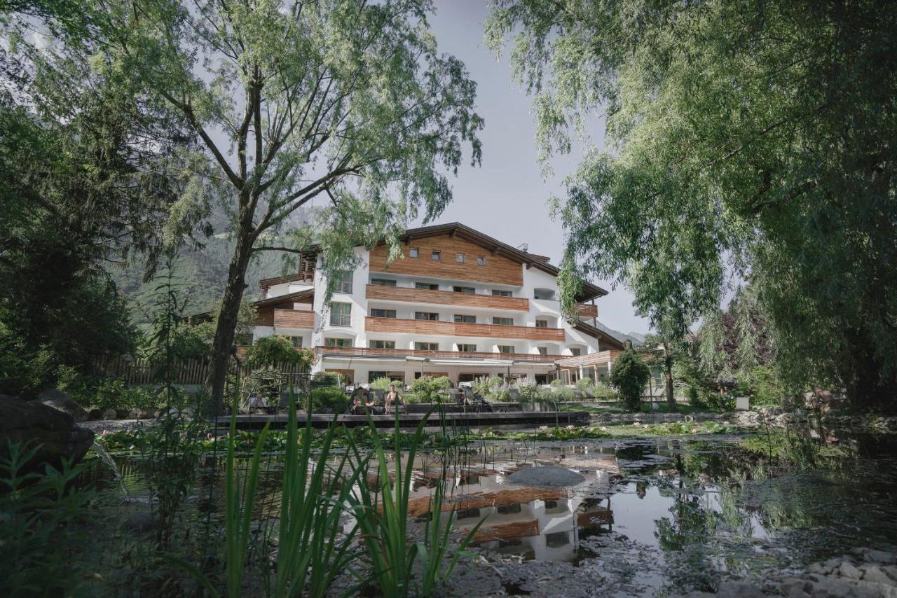 Vegan Hotel La Vimea Naturns Esterno foto